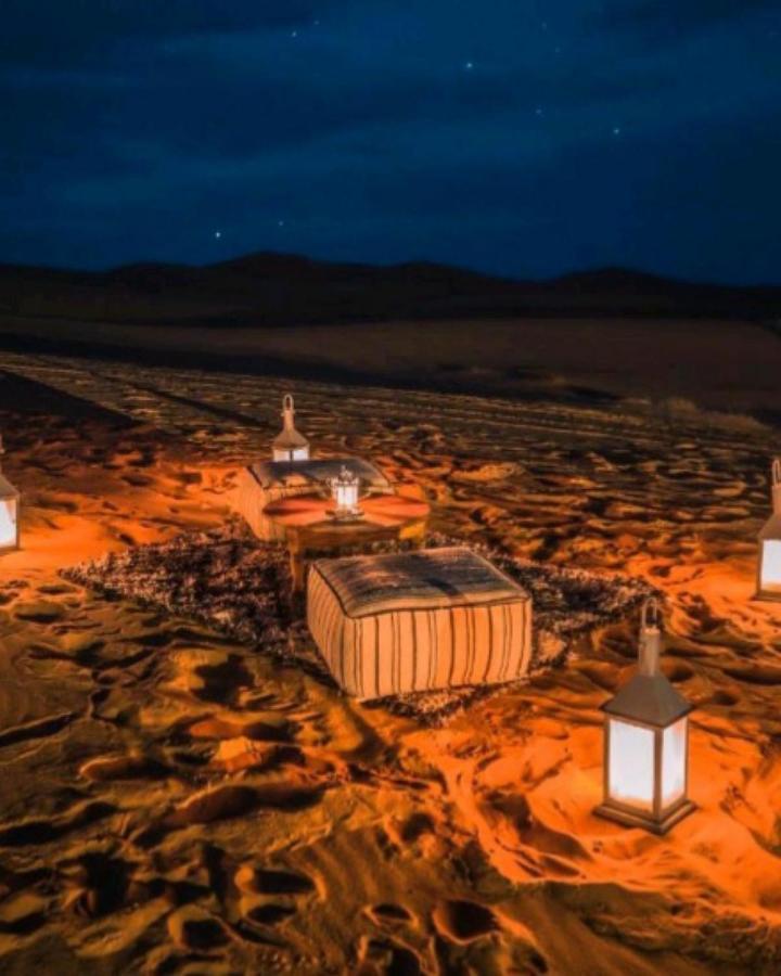 Готель Sunset Desert Camp Мерзуга Екстер'єр фото